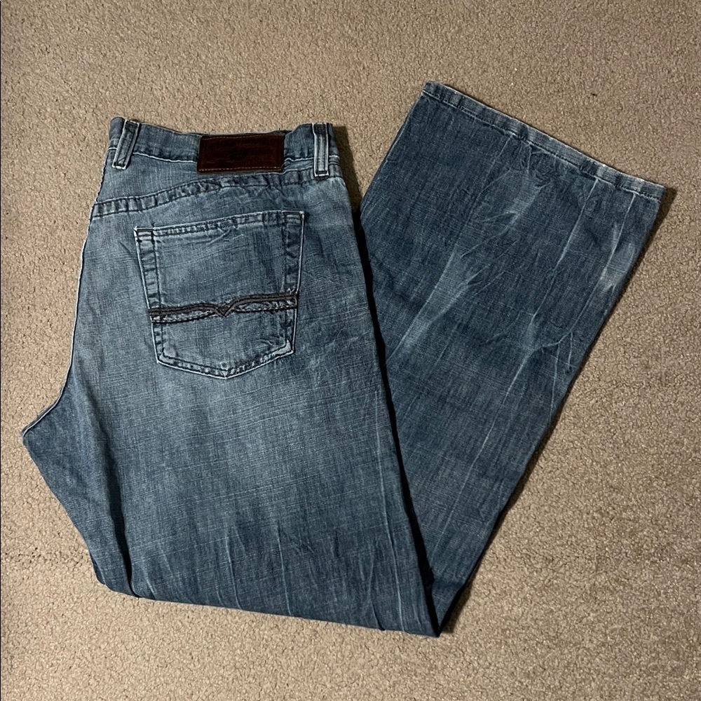 Lucky Brand Men's Faded Blue Relaxed Bootcut Jeans Like New